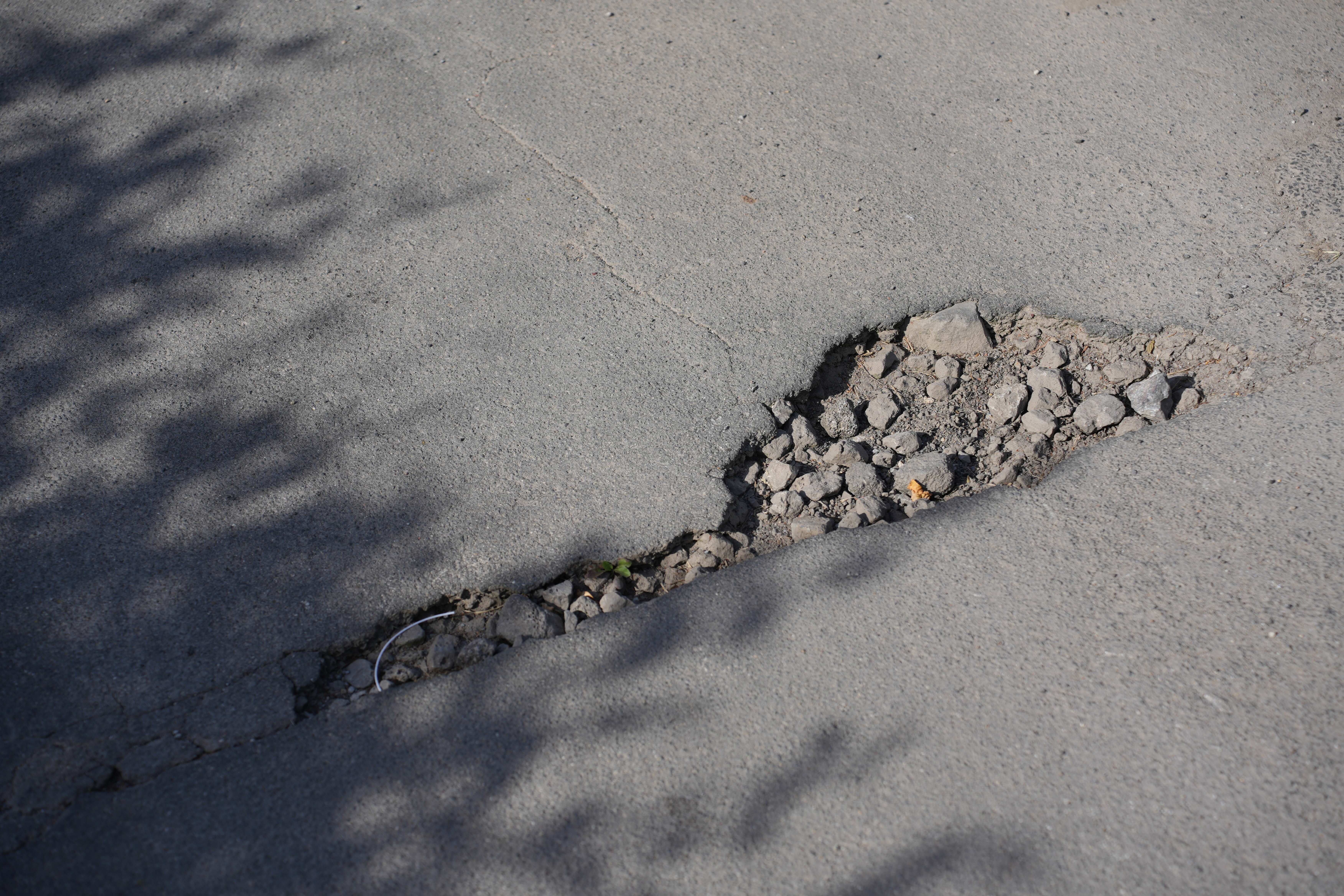 Schlaglöcher Bild 1 von 10